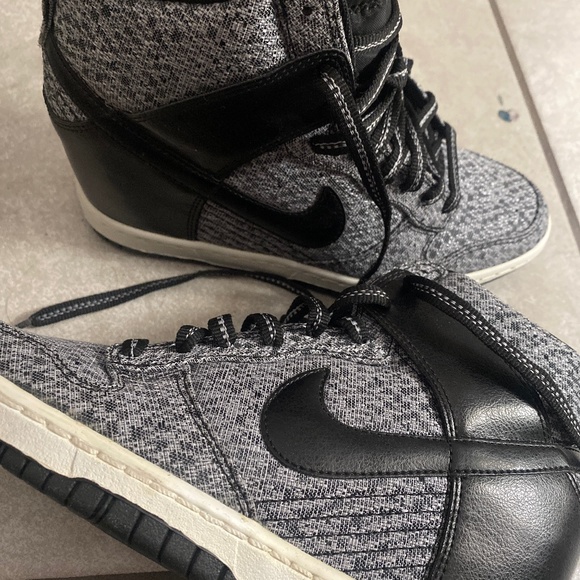 Nike wedges - Picture 1 of 3